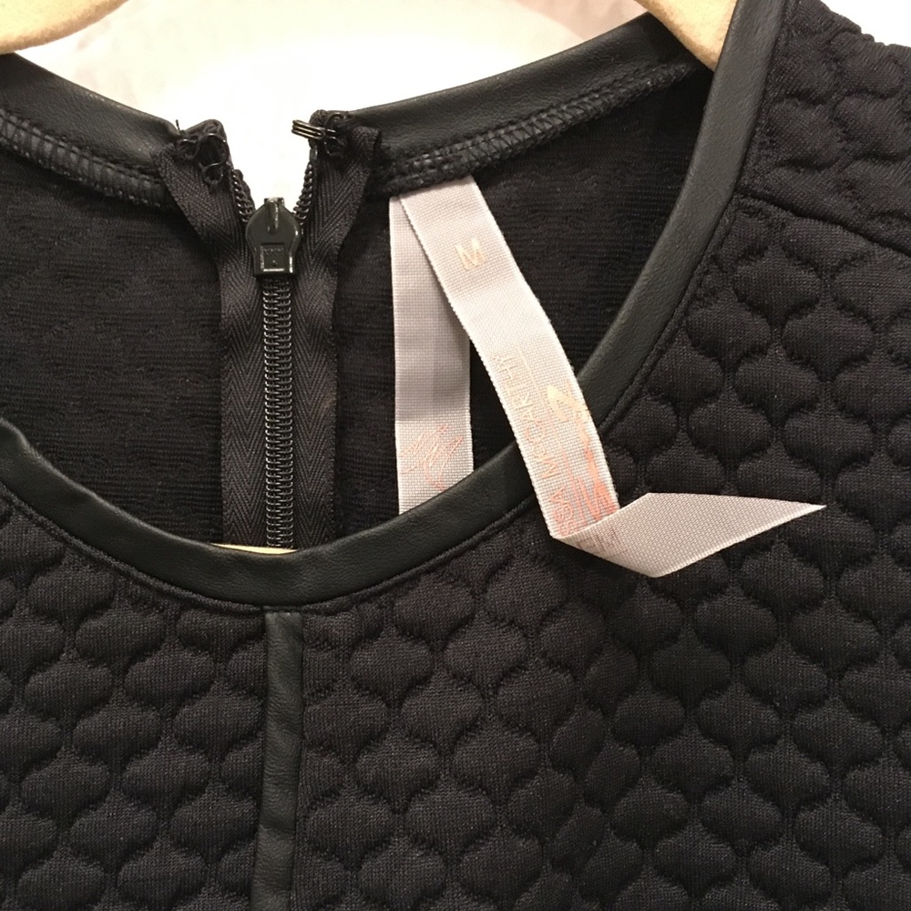 Melissa McCarthy Black Quilted Tunic Dress, Medium - Picture 5 of 12
